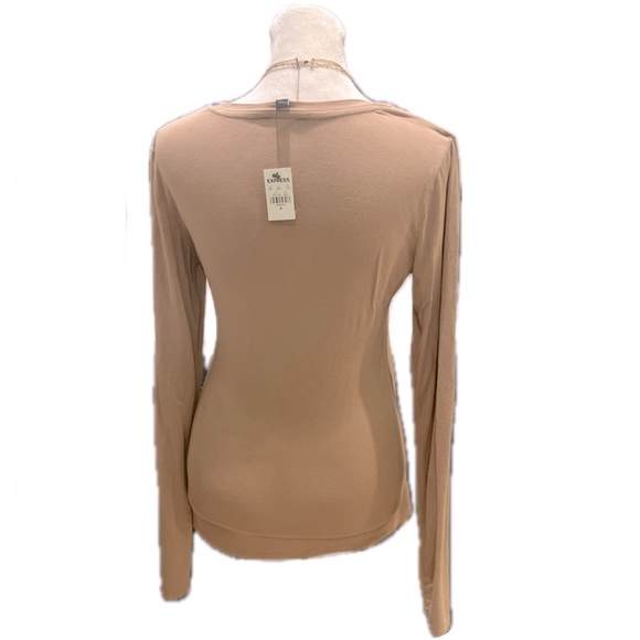 Express Silky Soft Fitted Crew Neck Knit Top in Pecan, Women's Size Medium - Picture 6 of 6
